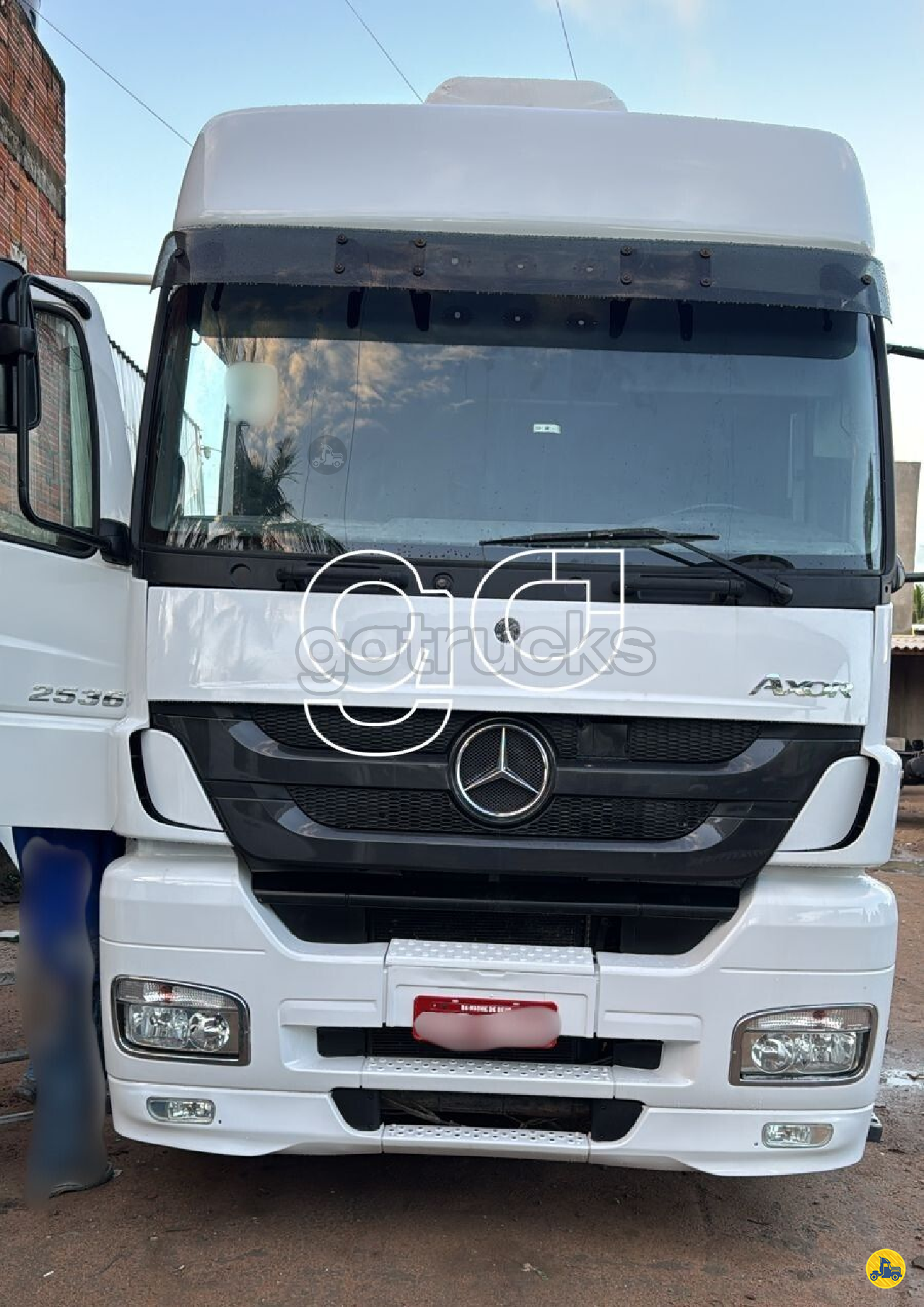 MB 2536 de GO Trucks 